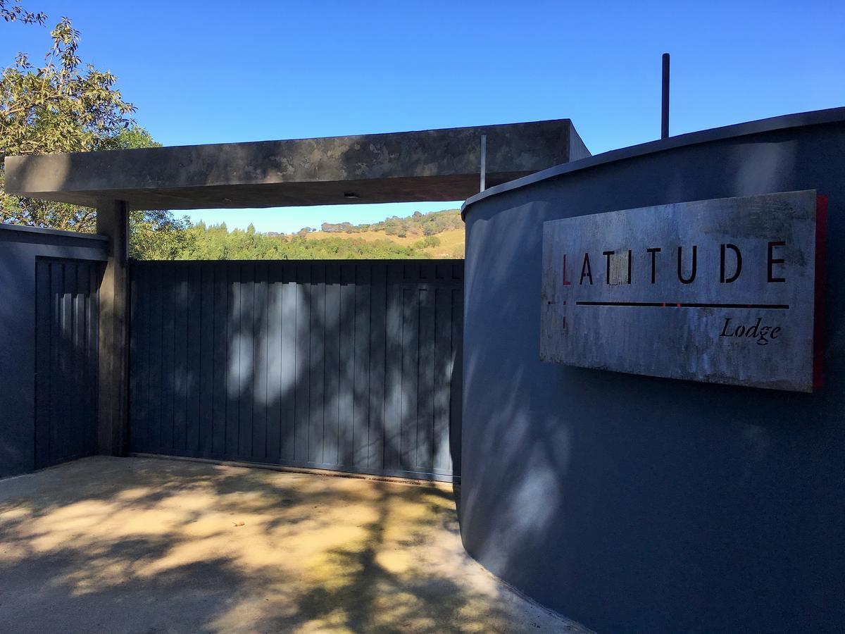 Latitude Lodge Cunha Dış mekan fotoğraf